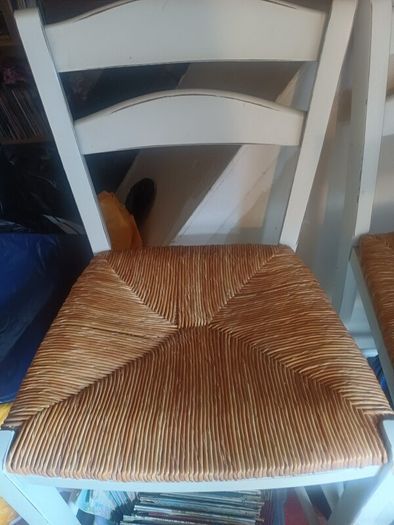 counter top high chairs, white with wicker seats. Slight wear as shown on 1 but 2 in very good condition. Slight distressed  style.