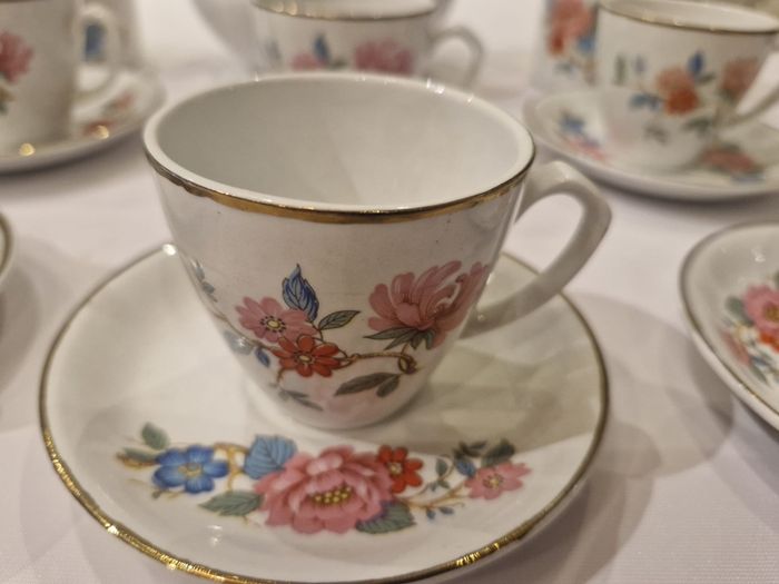 Vintage Alfred Meakin floral tea set
