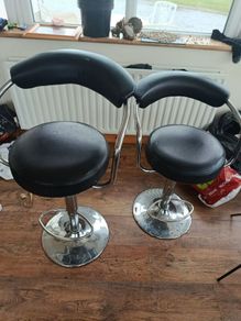 bar stools