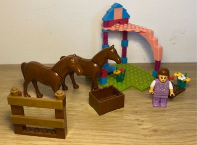 LEGO Pony Field Stables