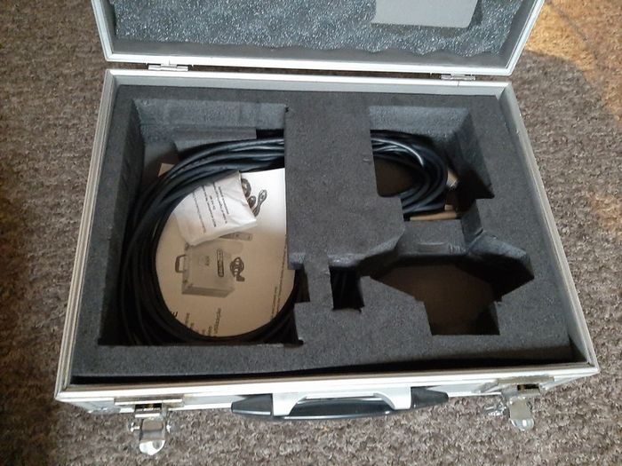 AKG Solid Tube Condenser Microphone