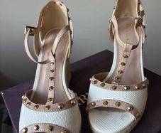 carvela wedge sandals