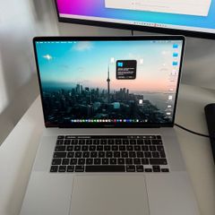 Apple MacBook Pro 16 2019 i9
