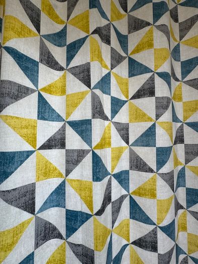 Set of curtains