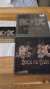 Acdc Rock Or Bust 12" Album 7" Single  Plus Tour Program