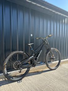 Canyon Sender Downhill MTB