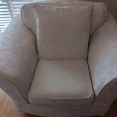 Arm chair , perfect condition,washable covers , valour material, Advertising for the mother in law so can only be viewed in Ballybrack south Co. Dublin
