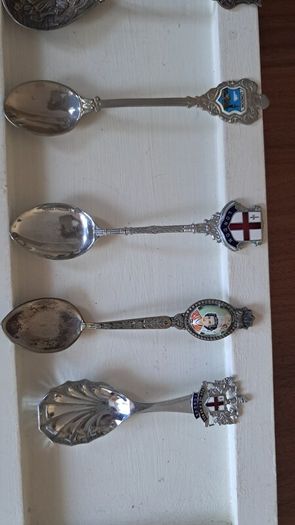 collectors spoons