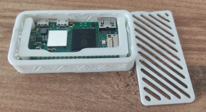 Aura Slim Raspberry Pi Zero Case Ultra Low Profile Snap Fit Enclosure