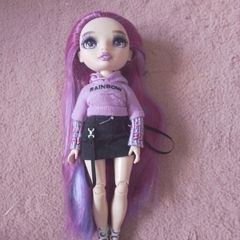 Rainbow High doll, Emi Vanda