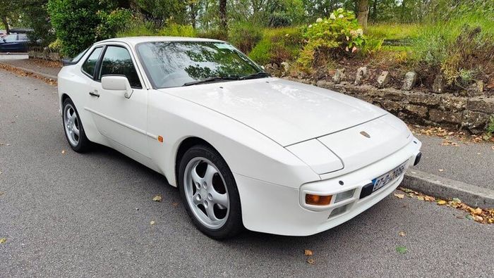 1987 Porsche 944 S 2.5 16V Manual  NCT 08/28