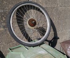 Rear bicycle wheel.