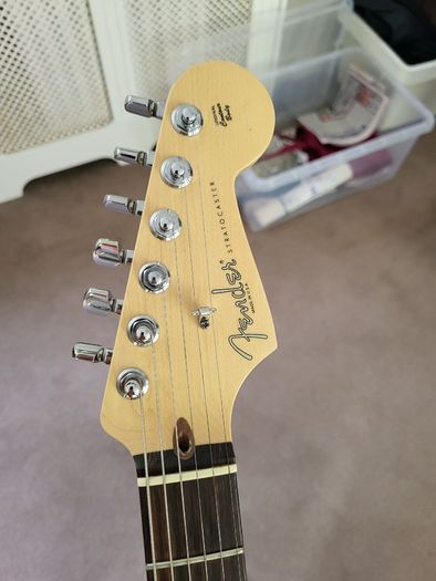 Fender Stratocaster (American Original - Made 2005)
