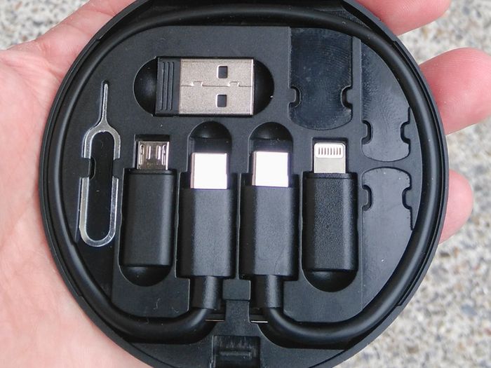 Multifunctional Data Cable Set (brand New).