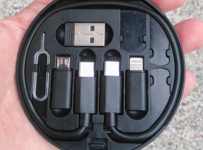 Multifunctional Data Cable Set (brand New).