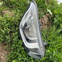 2012 Hyundai i20 drivers side light