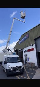 Cherry picker van Renault 2019 full test