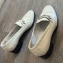 Bally cream patent leather low heels Image 3