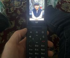 Cat S22 Flip Phone