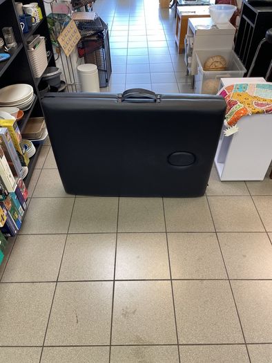 Massage table