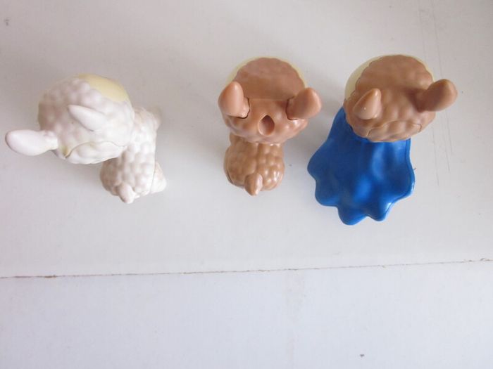 Three Jakks Who is Your Llama Toy Figures