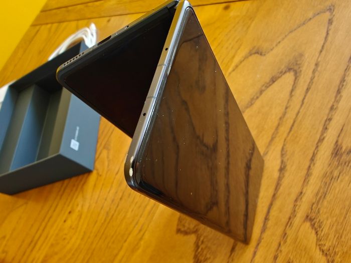Honor Magic V5