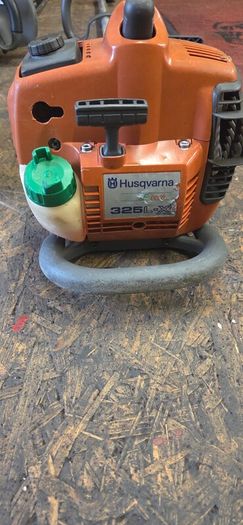 Husqvarna hedge trimmer