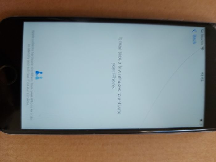 Apple Iphone 6s, 32GB, activation Locked, excellent cosmetic condition