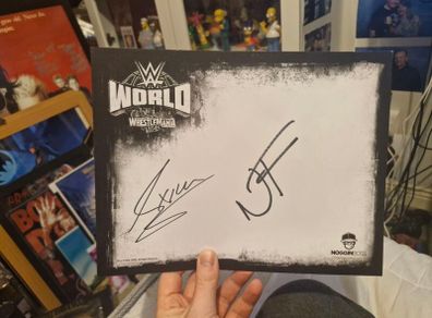 WWE Fraxiom Autograph
