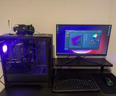 Gaming PC i5 14600KF, RTX 5060, 32 GB RAM, 27 QHD Monitor, Barely Used