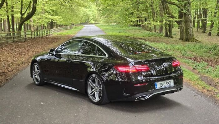 Mercedes e220 AMG