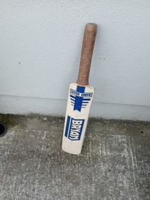 vintage cricket bat