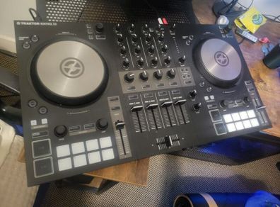 Traktor S3