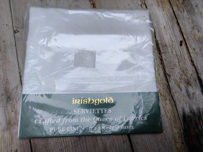 Irish Linen napkins, Linen Damask, linen serviettes, Vintage Irish Linen