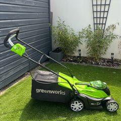 Greenworks 40V 35cm Cordless Electric Lawn Mower with Battery & Charger