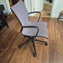 swivel chair Image 2