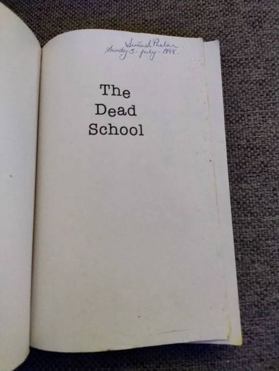 The Dead School by Patrick Mc Cane 1995 in good condition with some signs of wear on the cover see photos FREE STANDARD POSTAGE INCLUDED