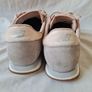 new balance 720 Size 4.5 eu 37 pink suade in good condition Image 8