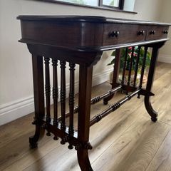 Table  and wooden trunk.