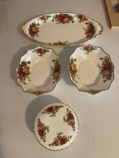 royal Albert country rose collection free postage