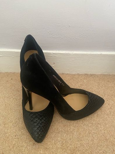 Leather high heels