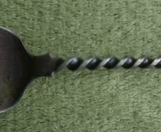 Vintage Sterling Silver Ball Finial  Twist Handle Nut Scoop Spoon 16,7g