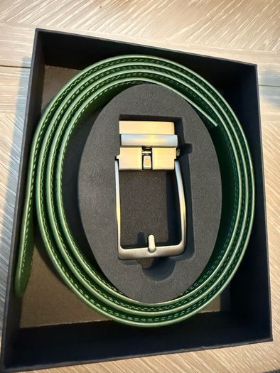 Man's belt "Buckley" brand green colour