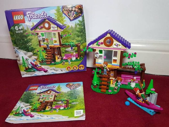 LEGO Friends 41679 Forest house