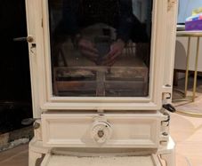 Stove with cream enamel finish
