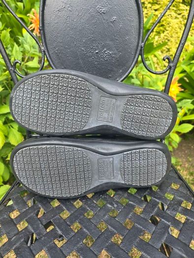 Toffeln EziKlog Clogs Size UK11