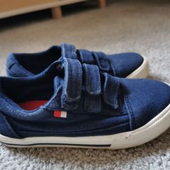 UK 10.5 Strap Touch Fastening Shoes