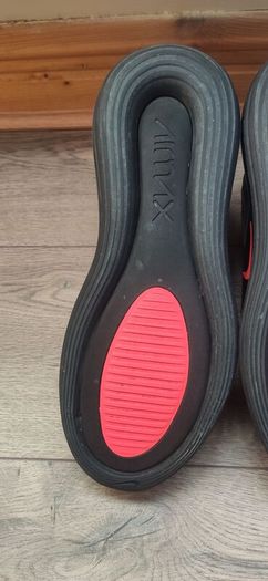 Nike Air Max 720 Size UK 10.5