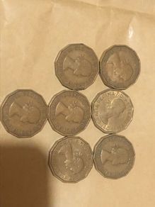 Elizabeth 3 pence x7
