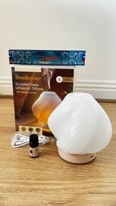 Brookstone Sculpted Glass Ultrasonic Diffuser